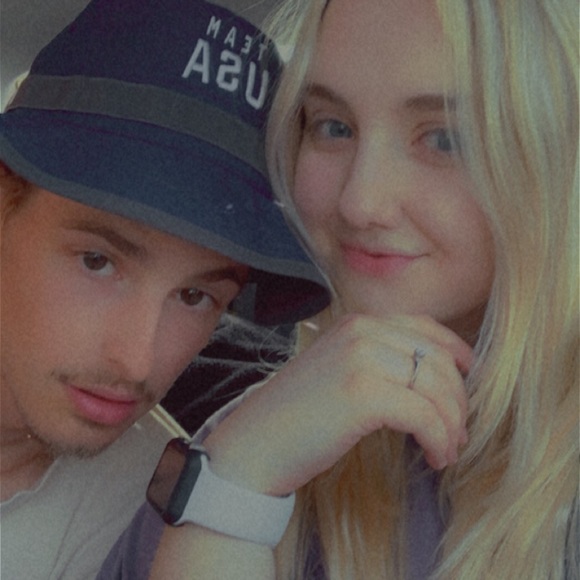 GET TO KNOW THE SELLER 🌸 - Picture 4 of 4